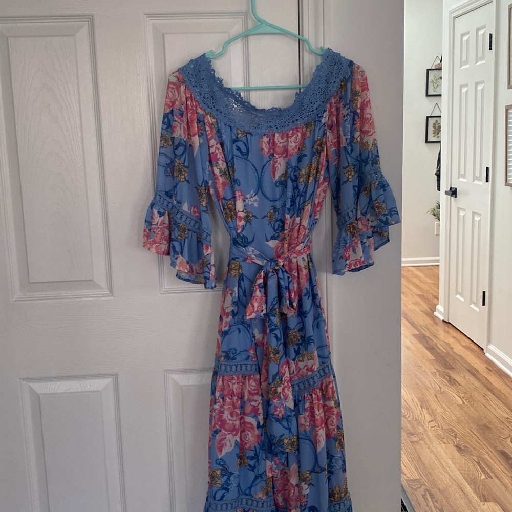 Beautiful Floral Maxi Dress